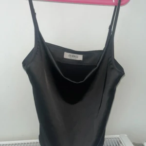 Satin linne - Jätte fint satin linne säljer för de inte används❤️