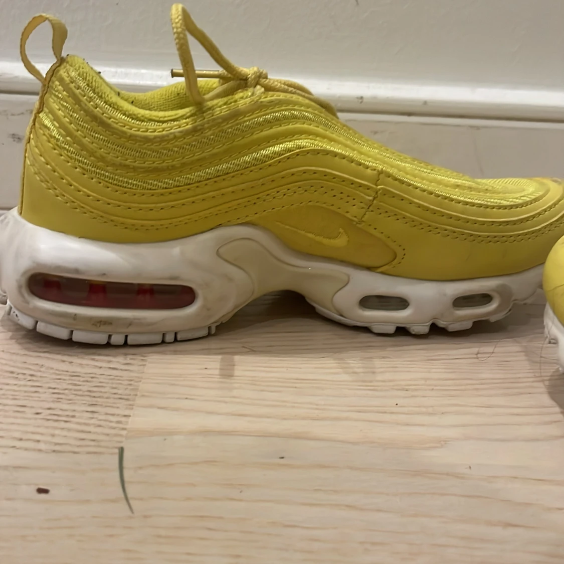 Dom är lite använda men i gott skick - 93