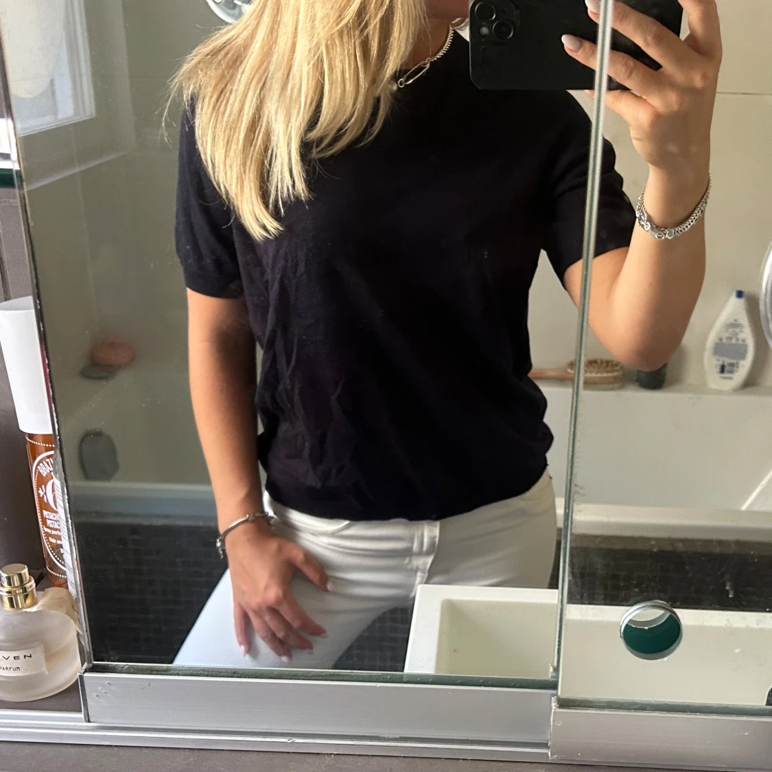 stickad t shirt