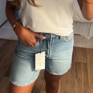 Zara shorts - Helt nya zara short i storlek 34