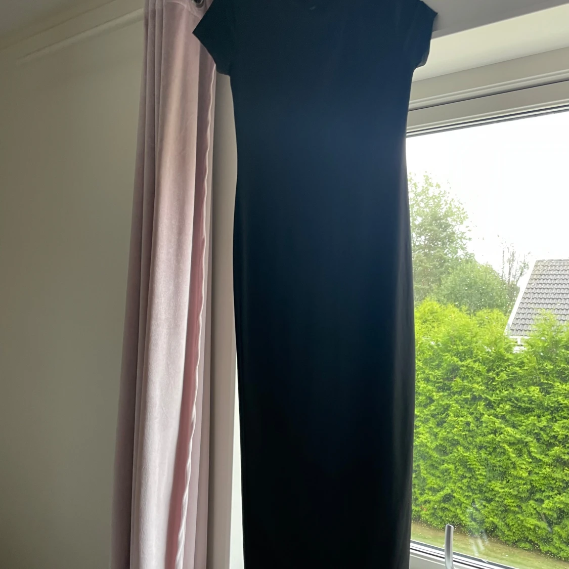 Svart lång klänning  - 90