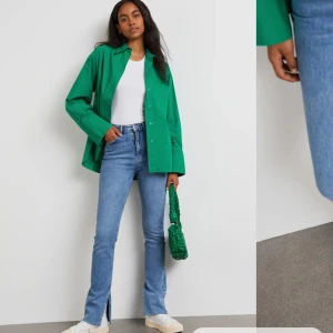 Jeans  - Säljer dessa jeans från Gina då de int ekonomer till användning bon mer och har blivit för stora på mig. De är fortfarande i jättebra skick och knappt använda🫶🏼