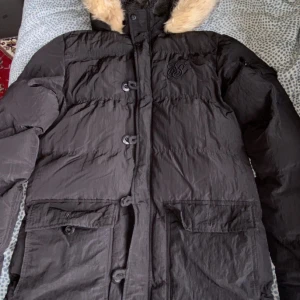 Siksilk jacket  - Perfekt fit, size M, perfekt kondition.