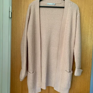 Kofta  - Kofta från lager 157 i storlek 160/ S. Aldrig använd💓Funkar året om