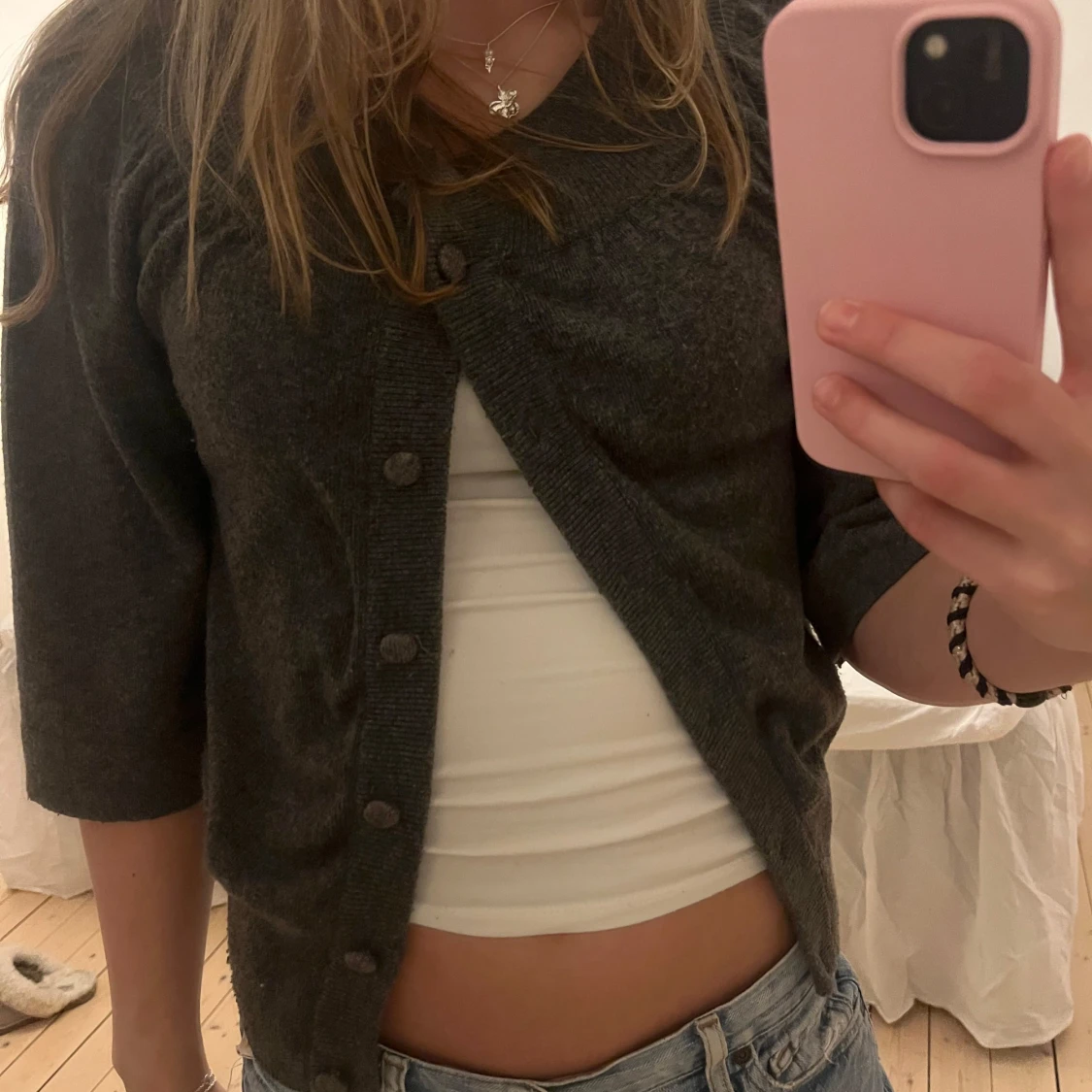 Grå kofta med knappar - 3