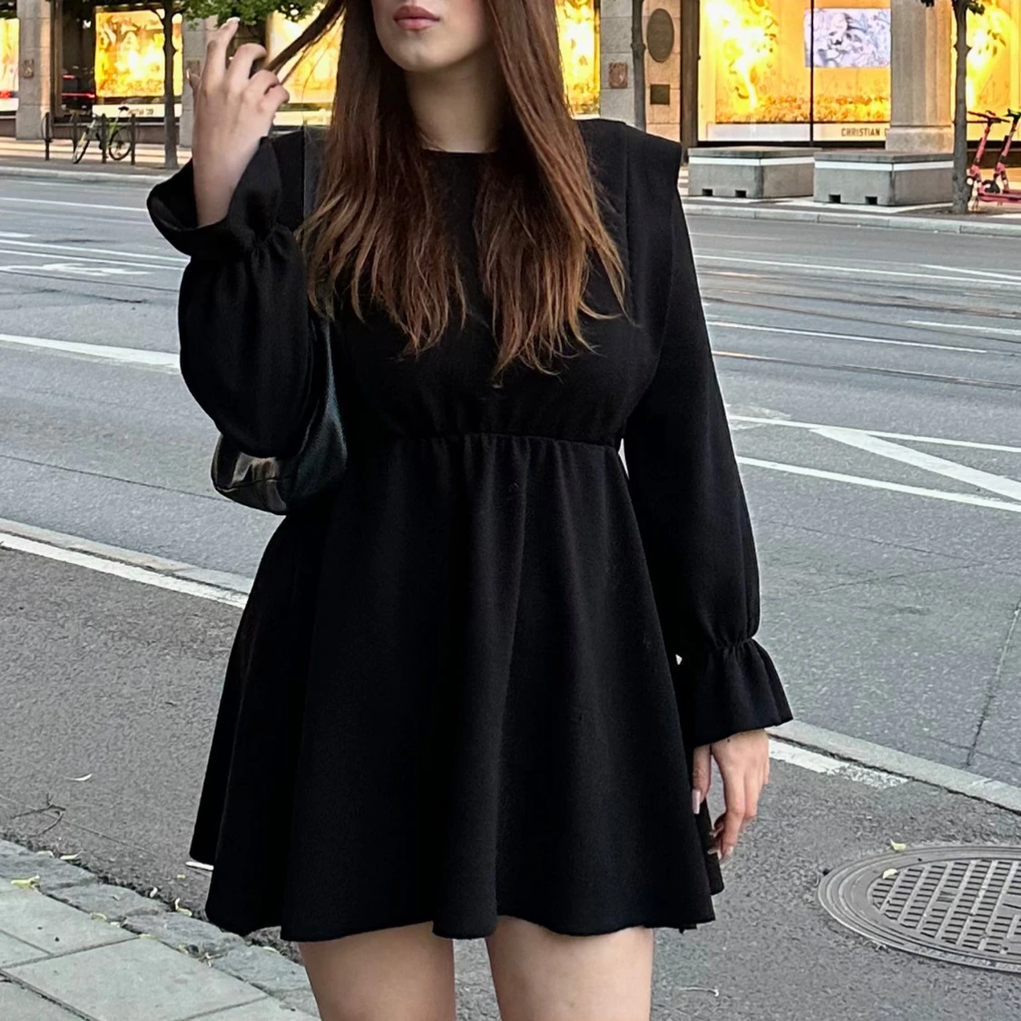 Svart klänning från GOLDI. 