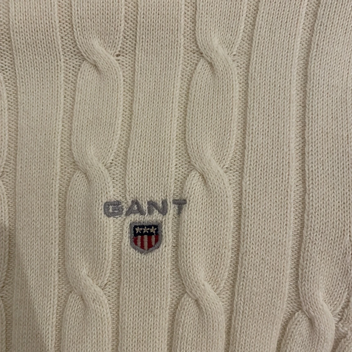 Vit stickad tröja från GANT - 4