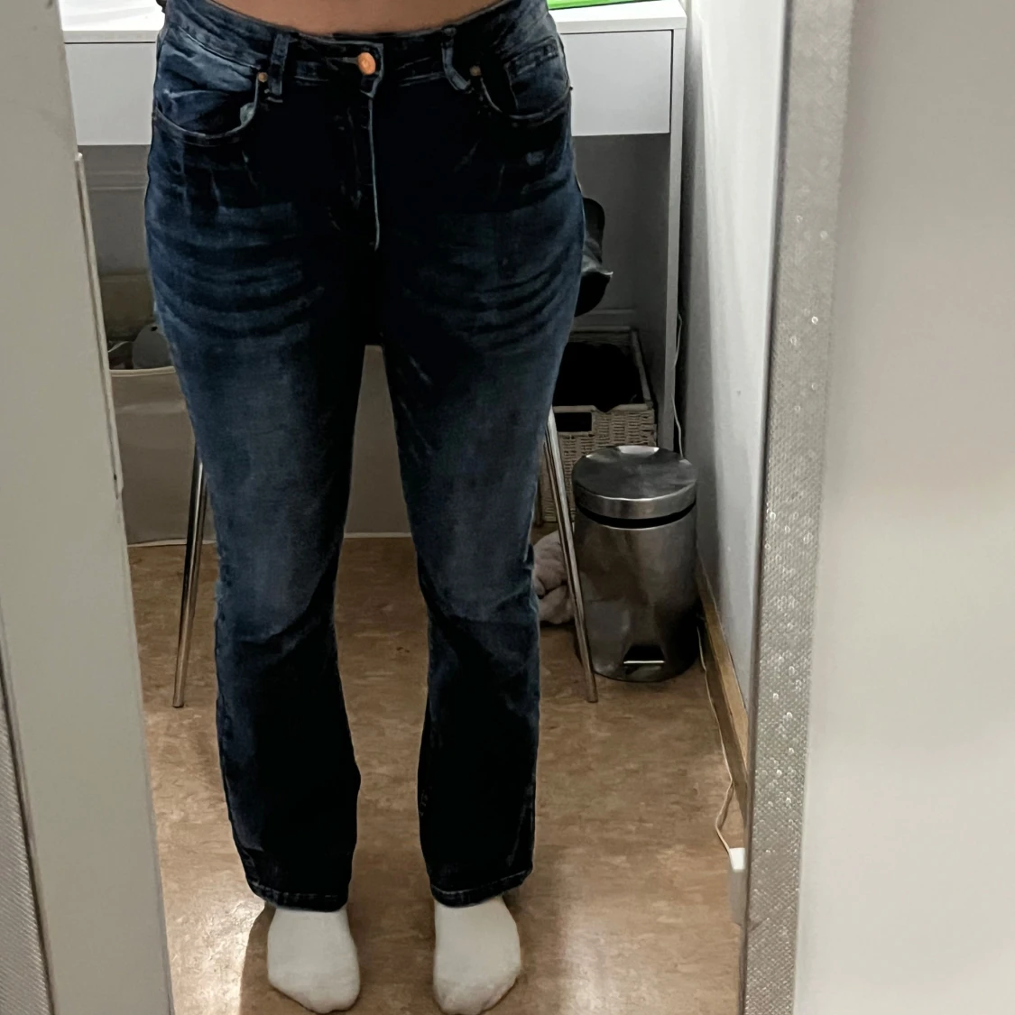 Mörkblå bootcut jeans - 1