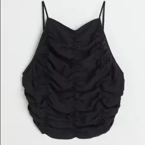 Snygg svart topp från h&m