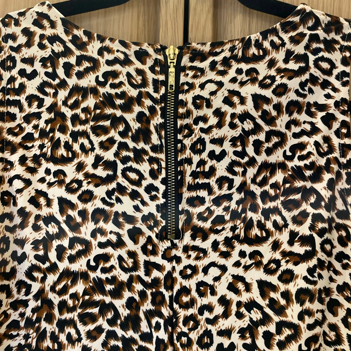 Leopardmönstrad peplum topp från Vero Moda - 4