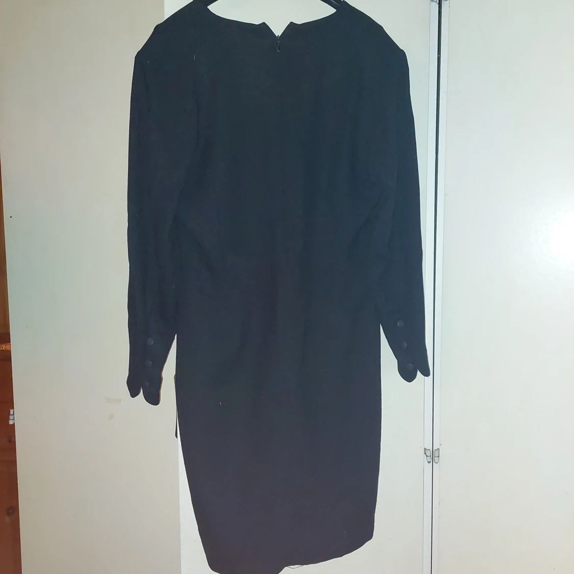 Svart klänning från Laura Ashley - 1