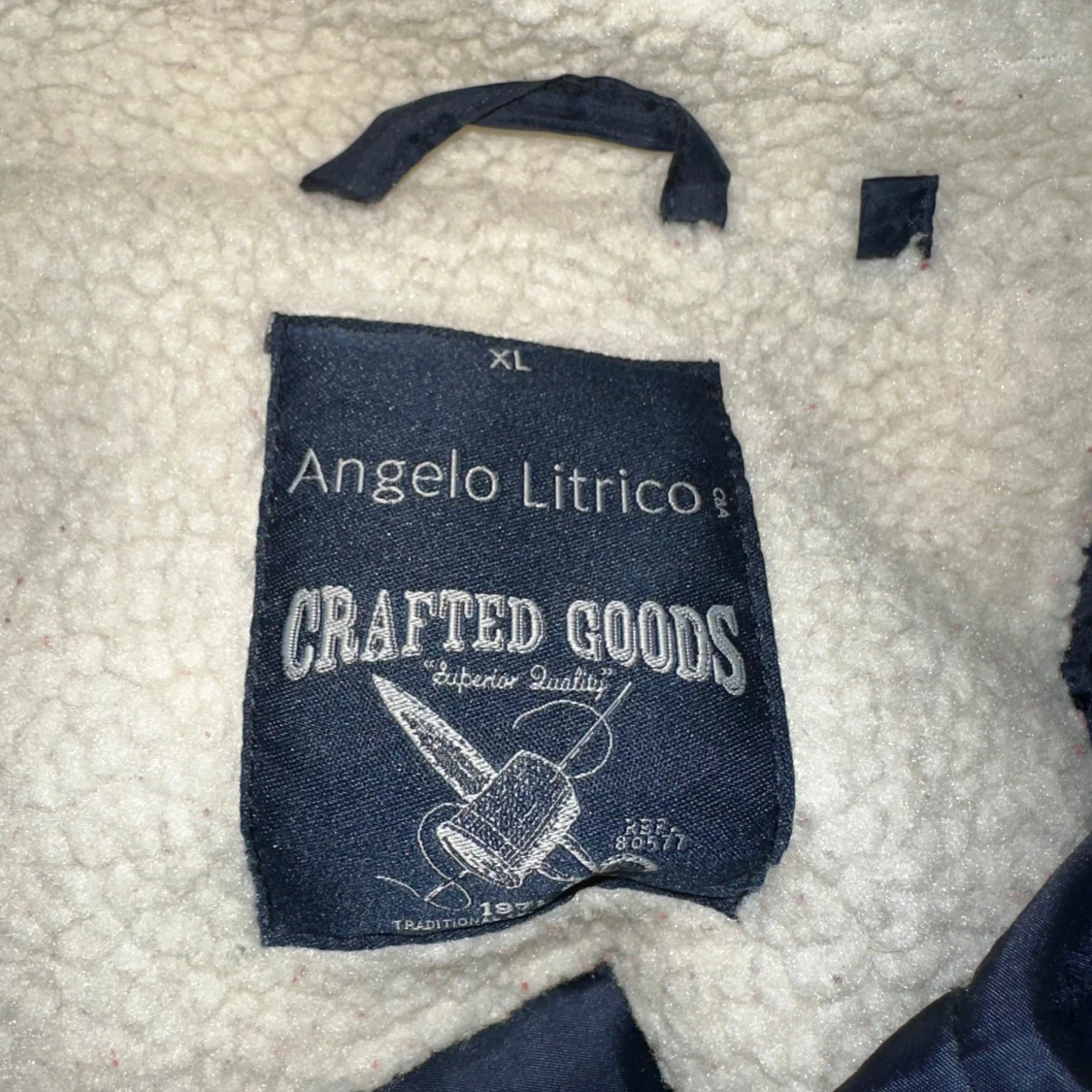 Grå stickad hoodie från Angelo Litrico - 2