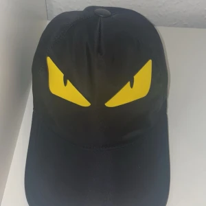 Fendi Keps - Fet fendi keps i nyskick