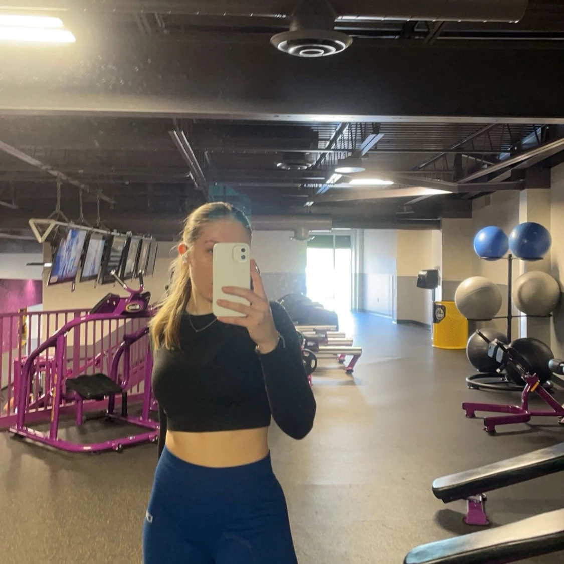 Gymshark cropped long sleeve topp - 3