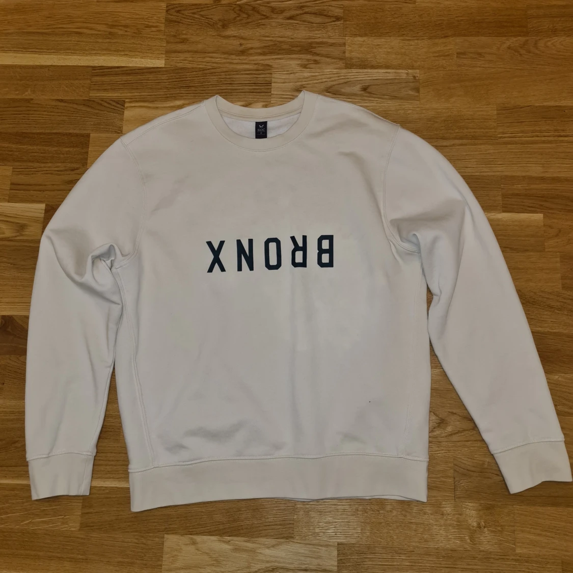 Crewneck sweatshirt
