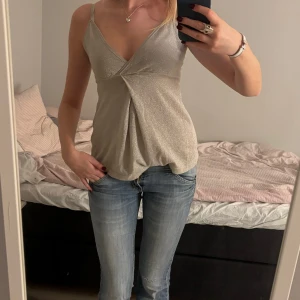 Topp - Glittrig topp🙏🏼