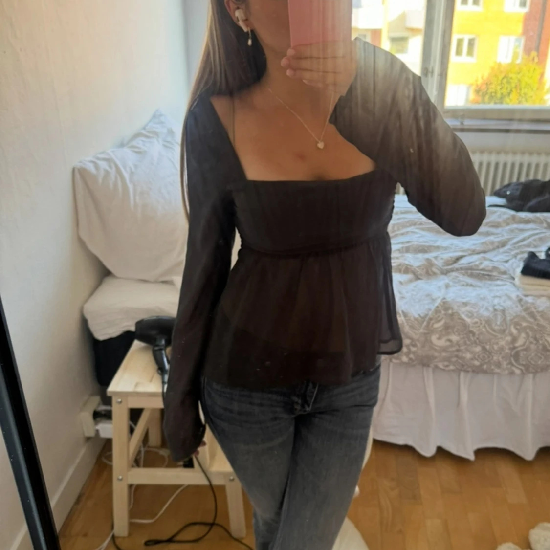 Grå transparent blus från Bik bok