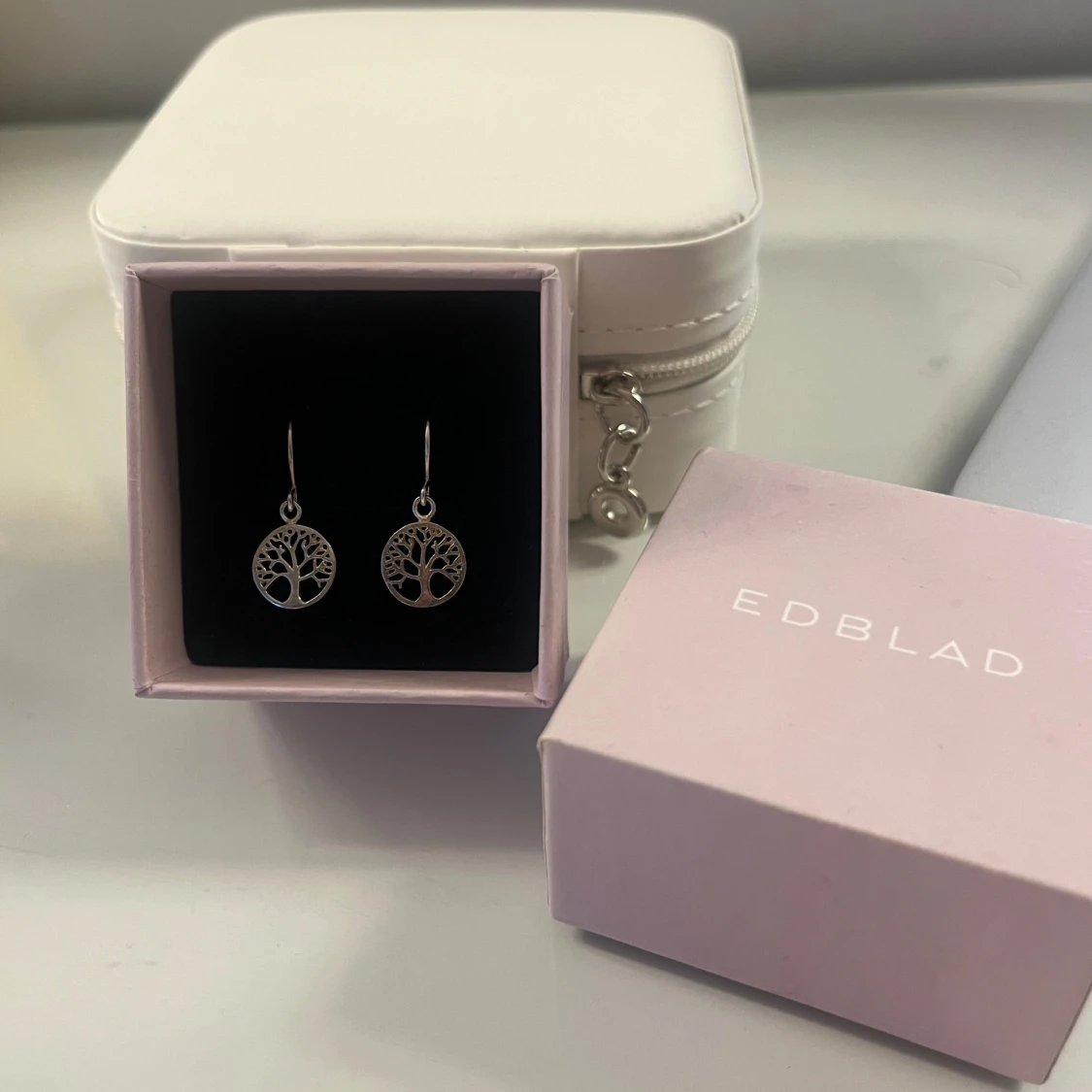 Livetsträd örhängen från Edblad