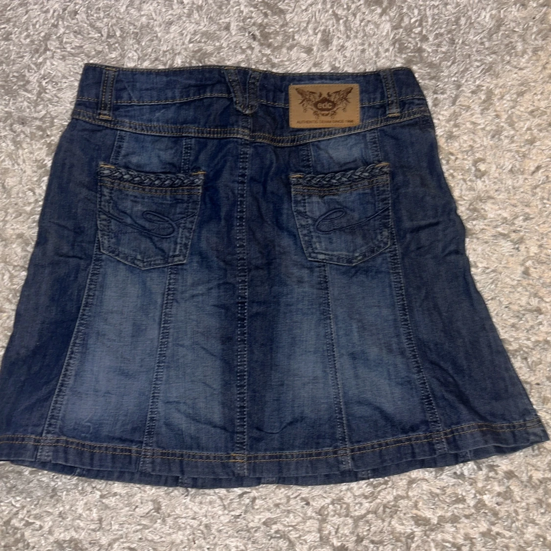 Jeanskjol från Esprit - 90