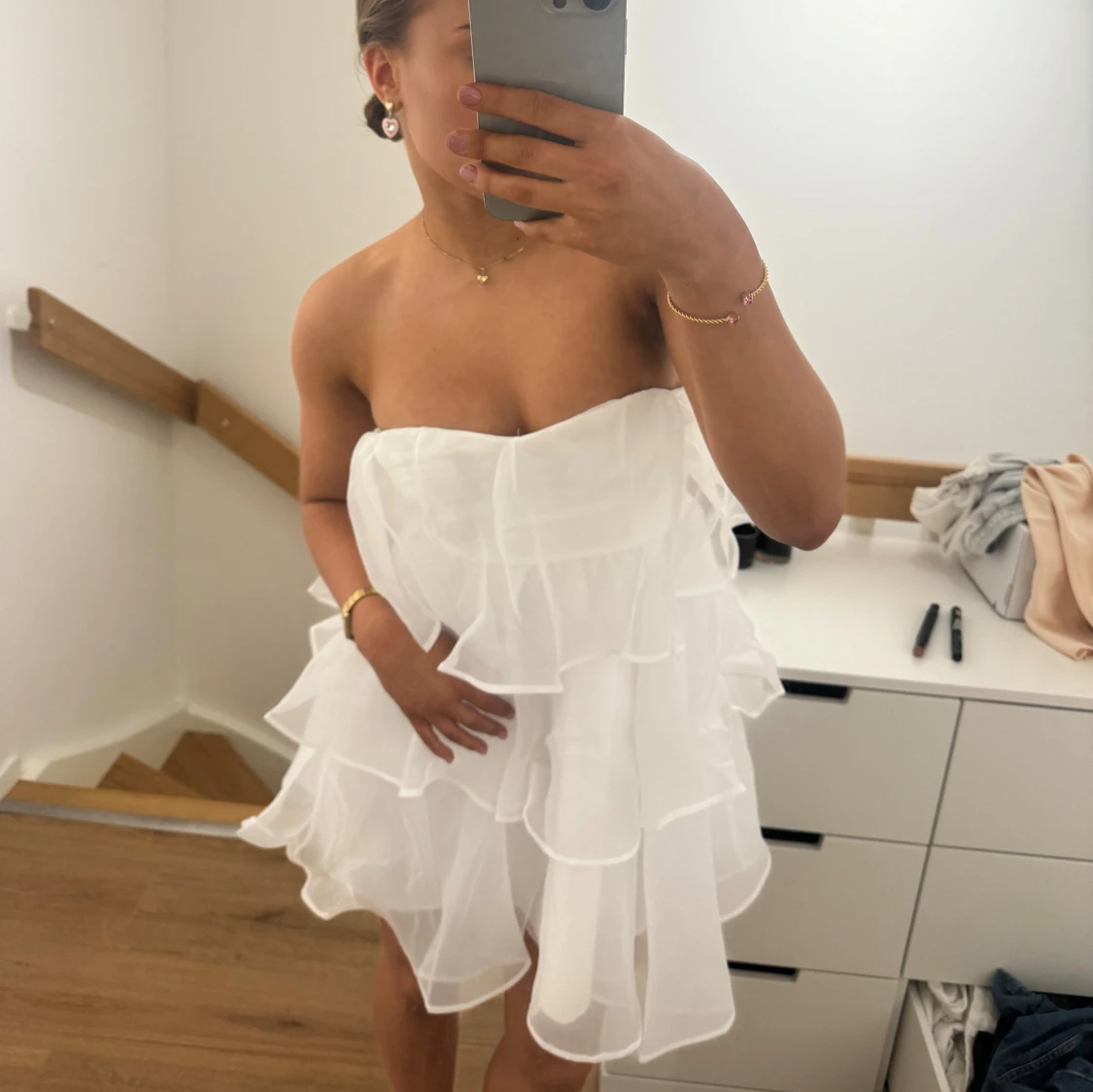 Vit student klänning