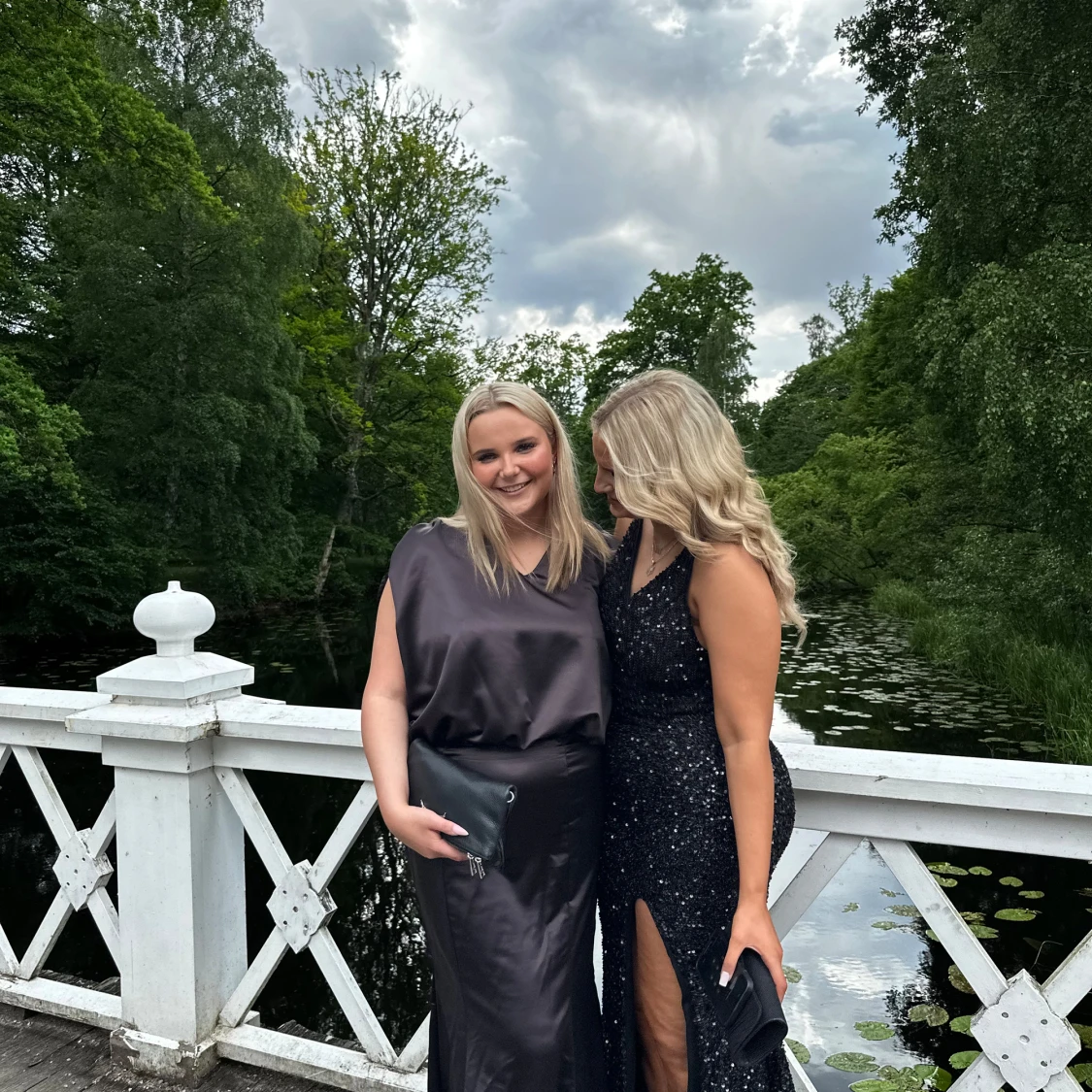 Satin balklänning sydd av Madebyheed - 93