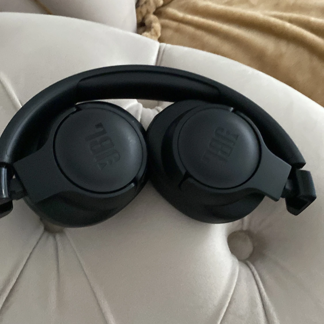 Jbl tune760 hörlurar