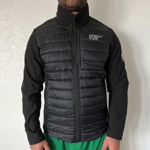 Vindjackan  - I nytt skick.  