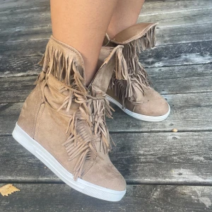 Fransskor  - Suuuper snygga inför hösten str 40 men passar 39/40