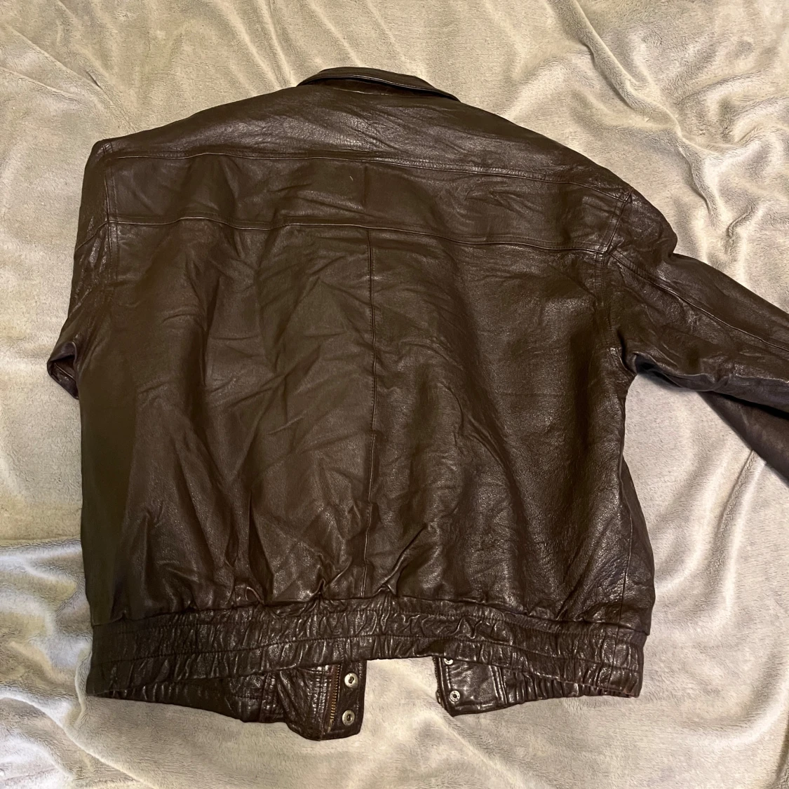 Läderjacka  - 90