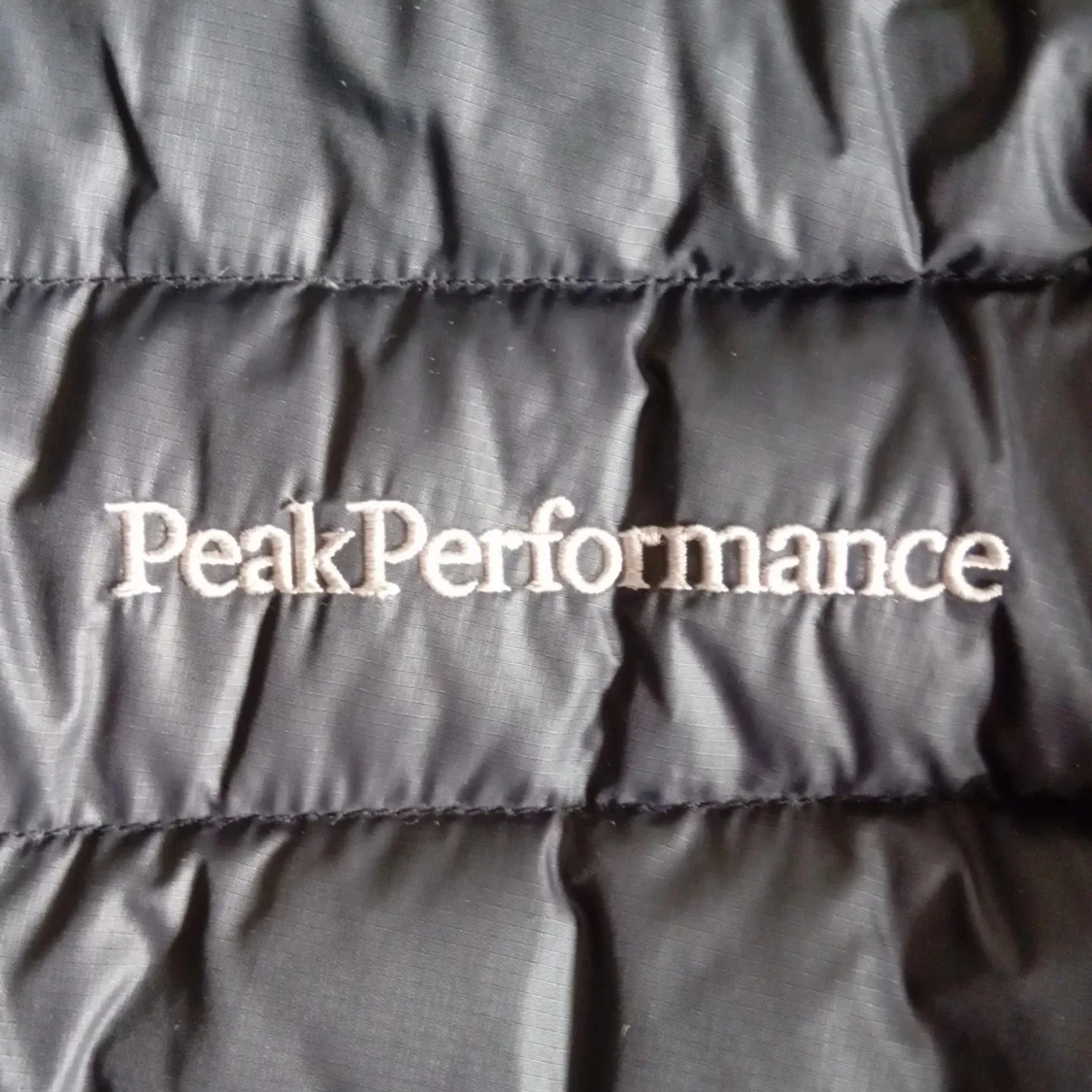 Peak Performance Jacka  Storlek L - 91