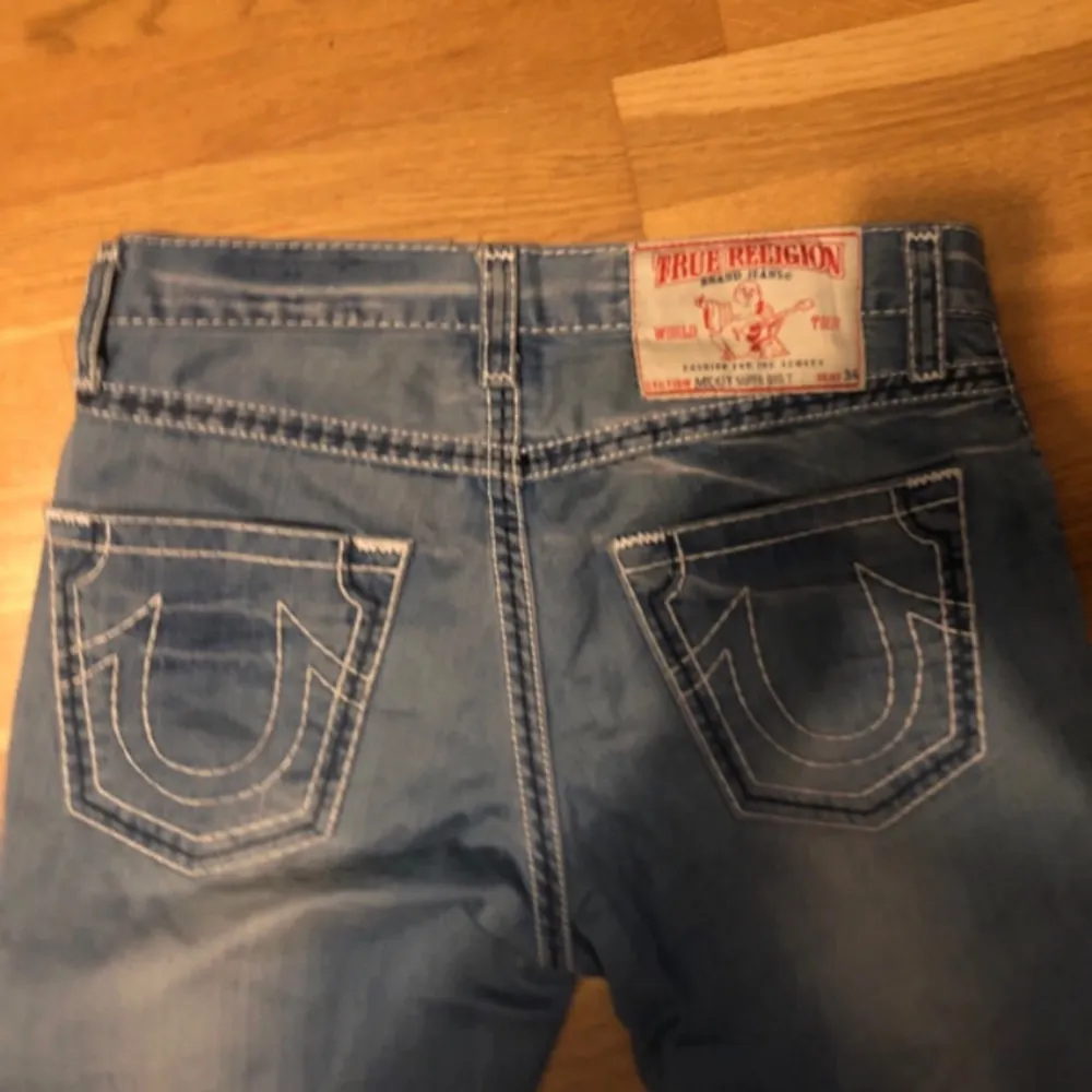 True religion jeans  Strlk 32/34  Mycket bra skick   . Jeans & Byxor.