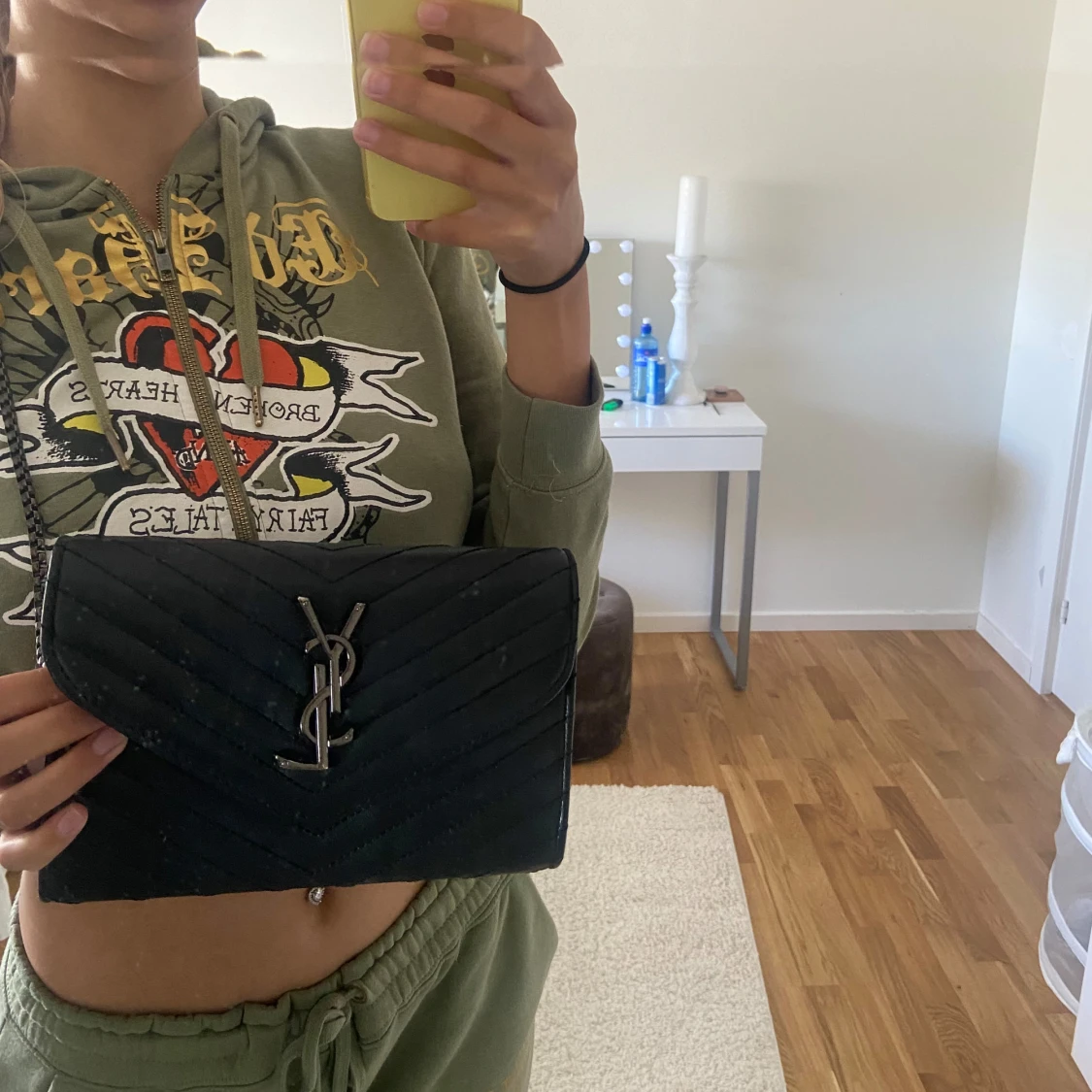 Yves saint Laurent  - 90