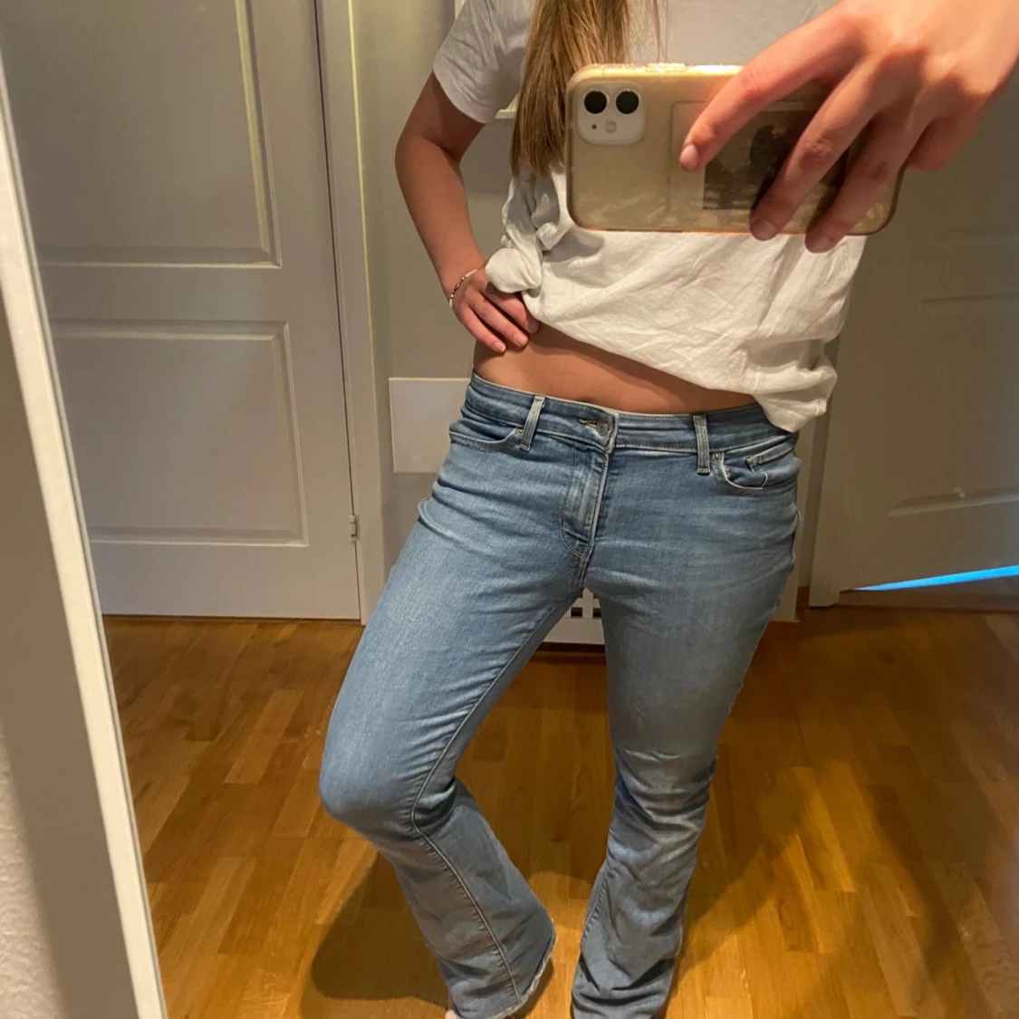 Lowwaisted levis bootcut jeans