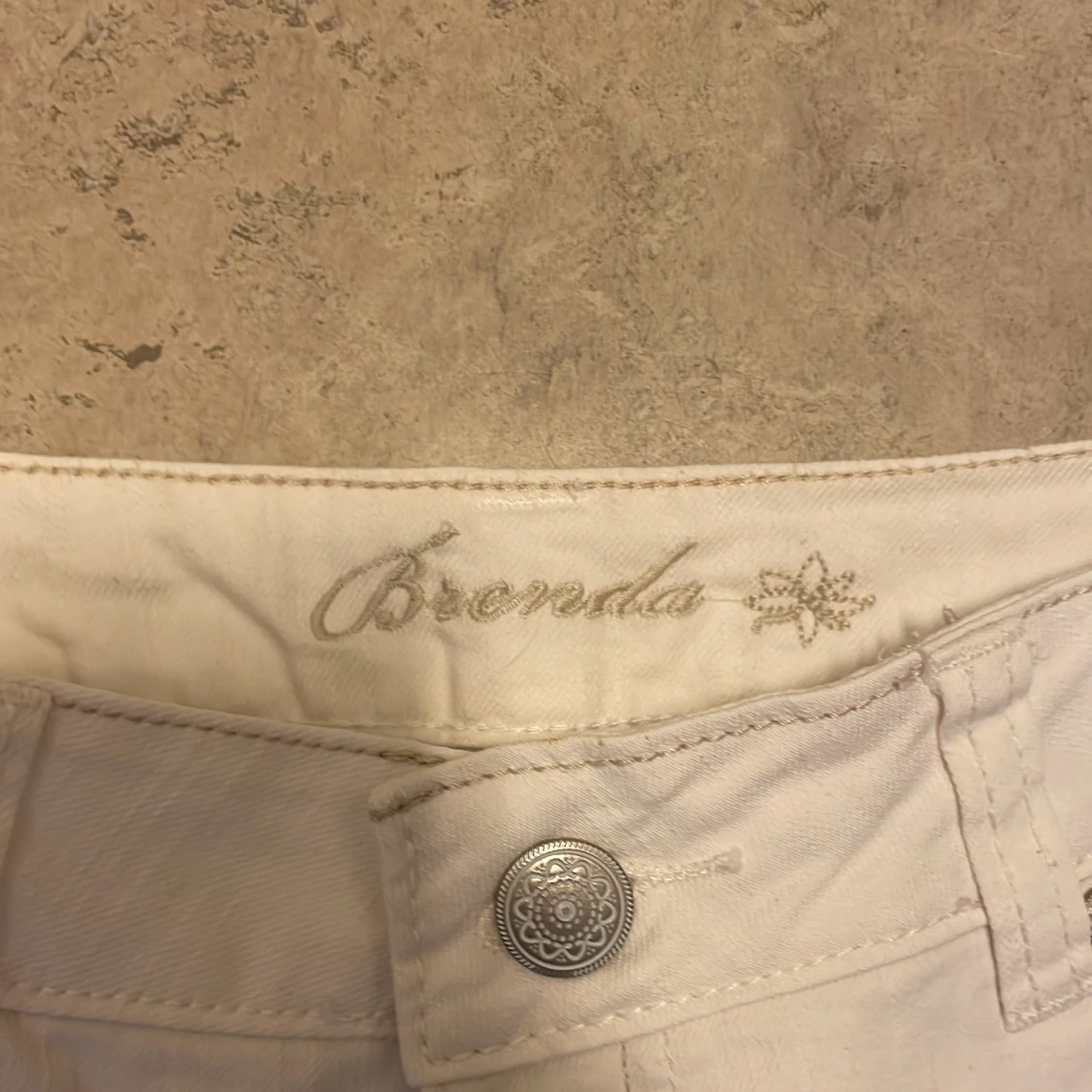 Vita jeans från Flach  - 1