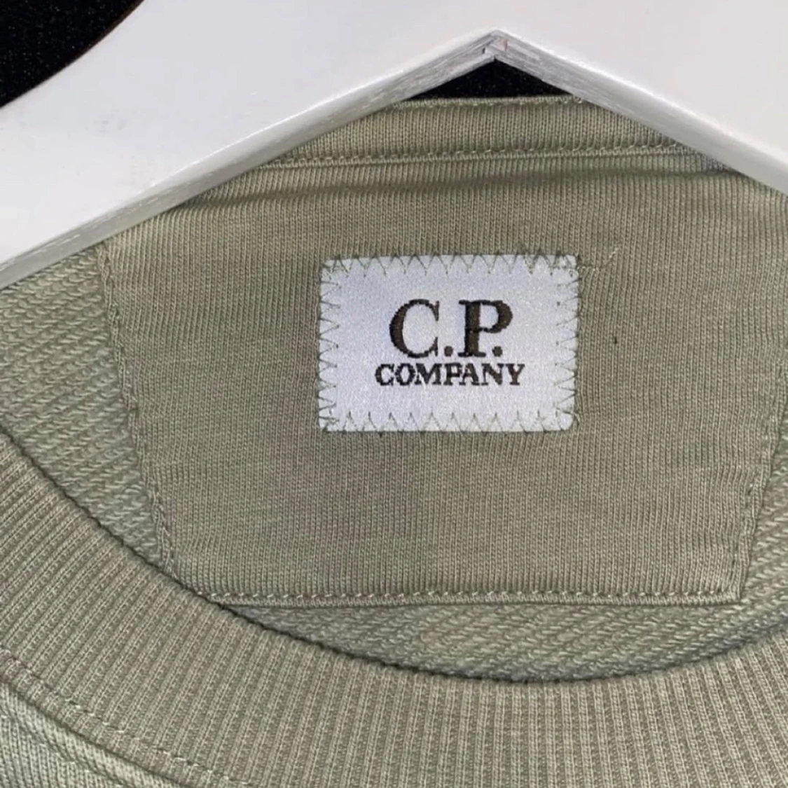 Olivgrön tröja från C.P. Company - 4