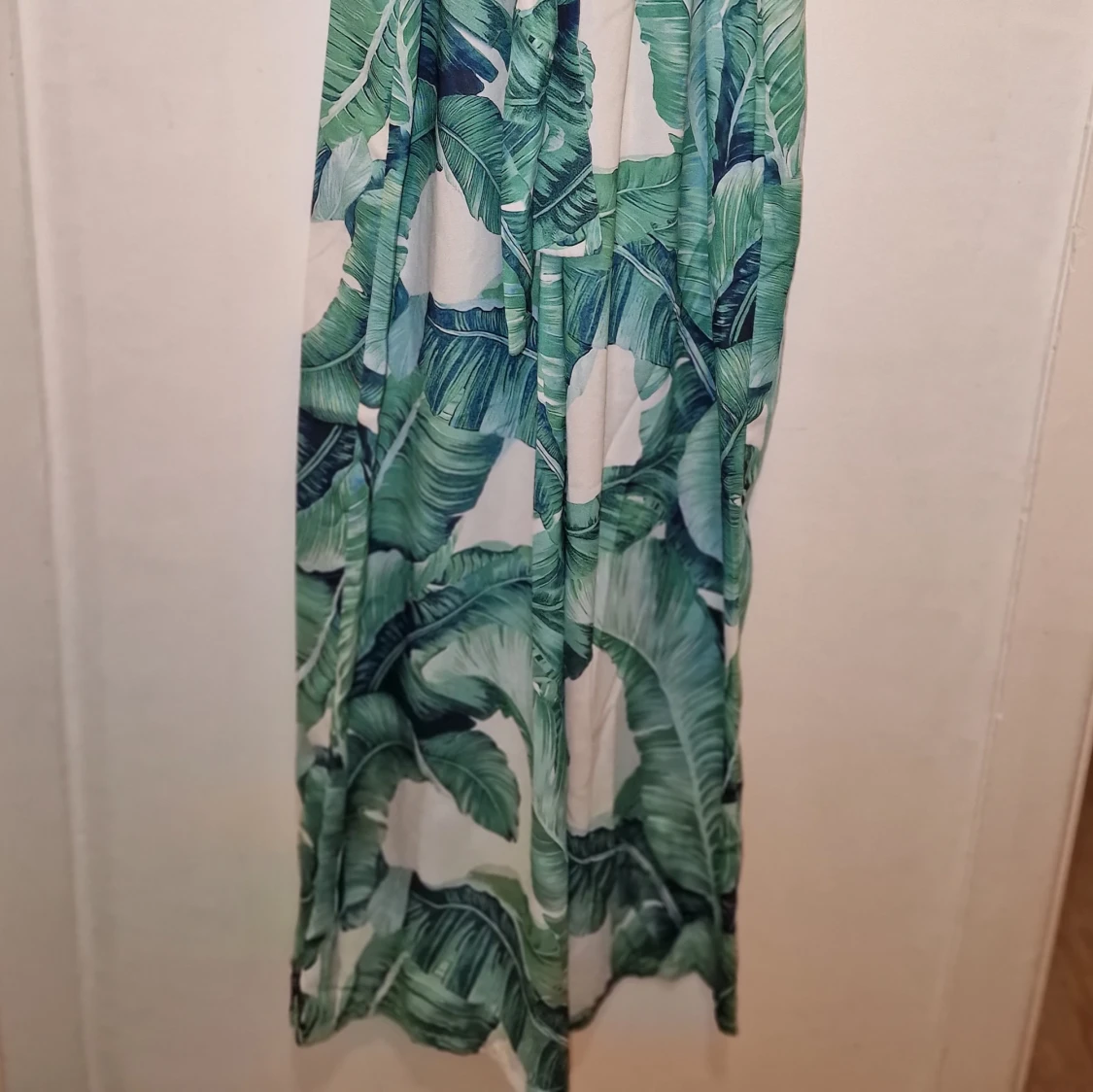 Grönmönstrad jumpsuit - 2