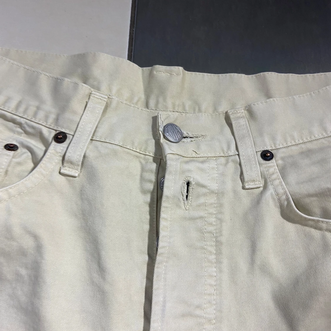 Beige jeansbyxor från Replay - 2