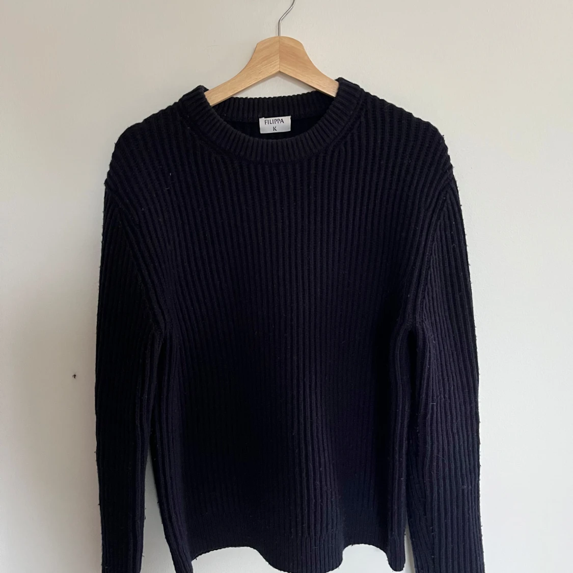 Blå stickad tröja från Filippa K - 1