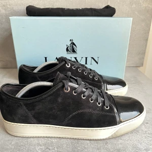 Lanvin skor - Lanvin cap toe | skick 9/10 topp! | box ingår | storlek uk 9 passar 43-44,5 | nypris 5500 | skriv vid frågor 🙏🏻