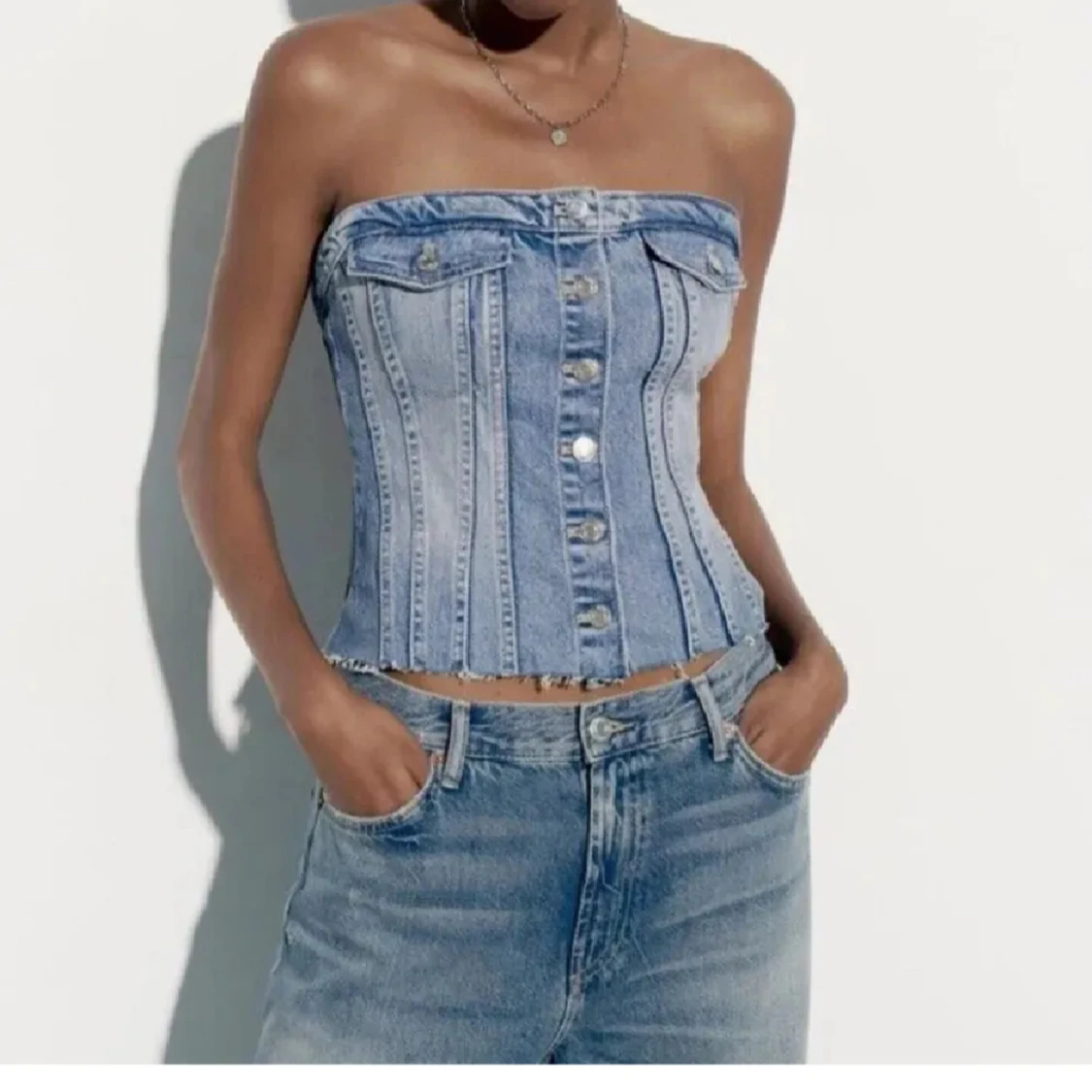 Jeans tubtopp med knappar