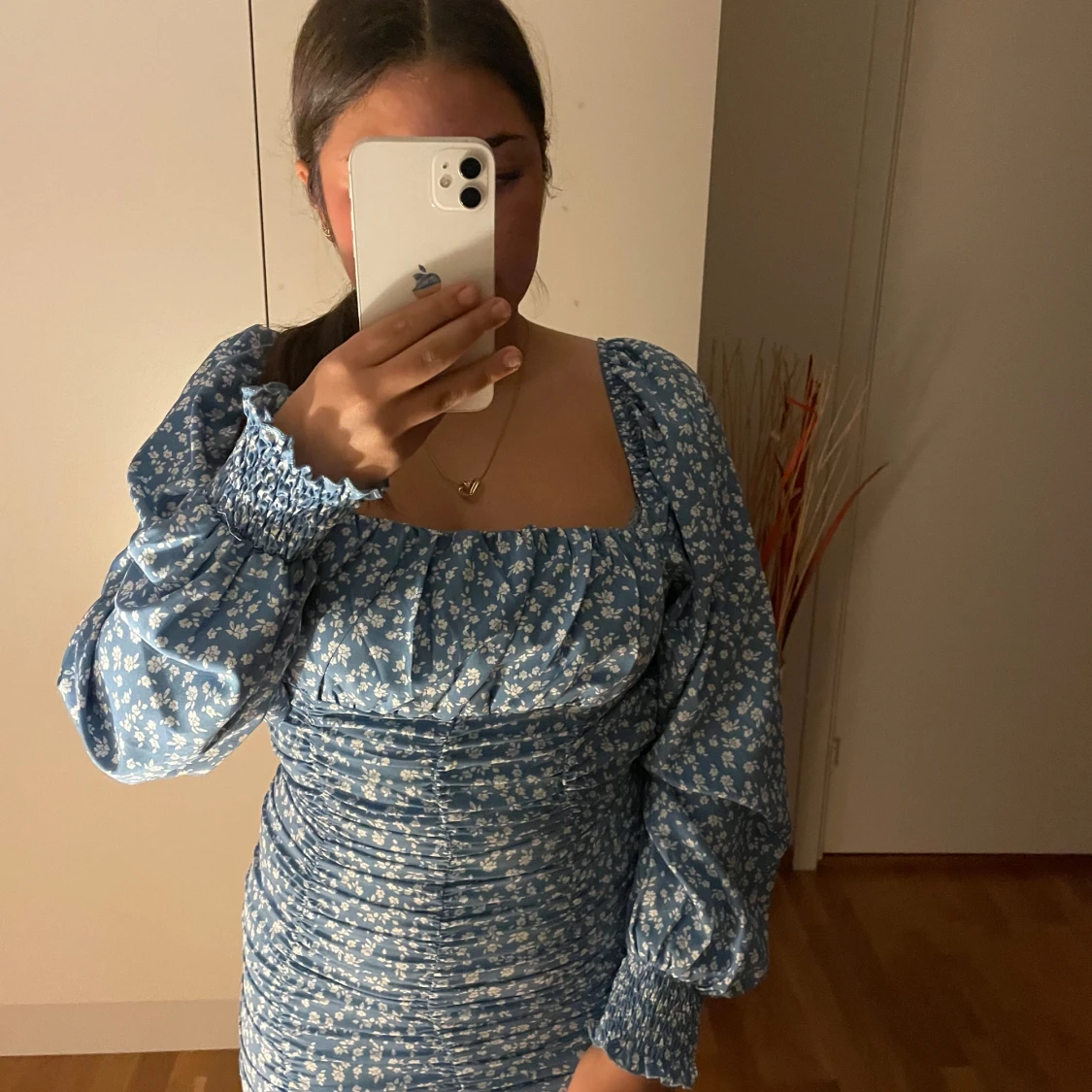 Blommig blå klänning från Shein - 3