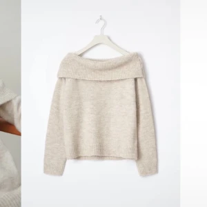 Offshoulder tröja - Säljer min supersnygga offshoulder tröja!! Som är nästan exakt som på bilden 🤗