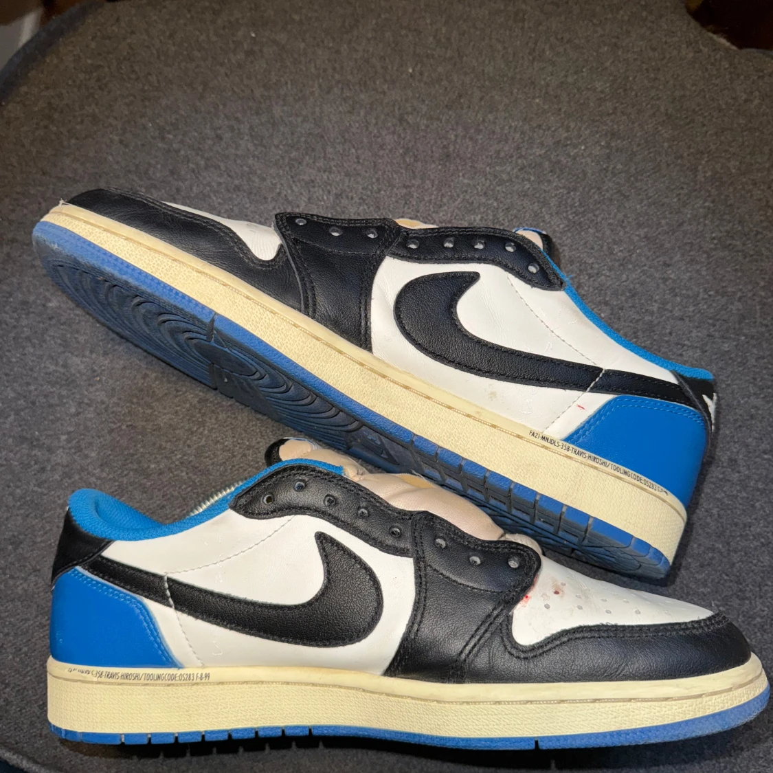 Air Jordan 1 Retro Low OG SP Fragment X Travis Scott - 90