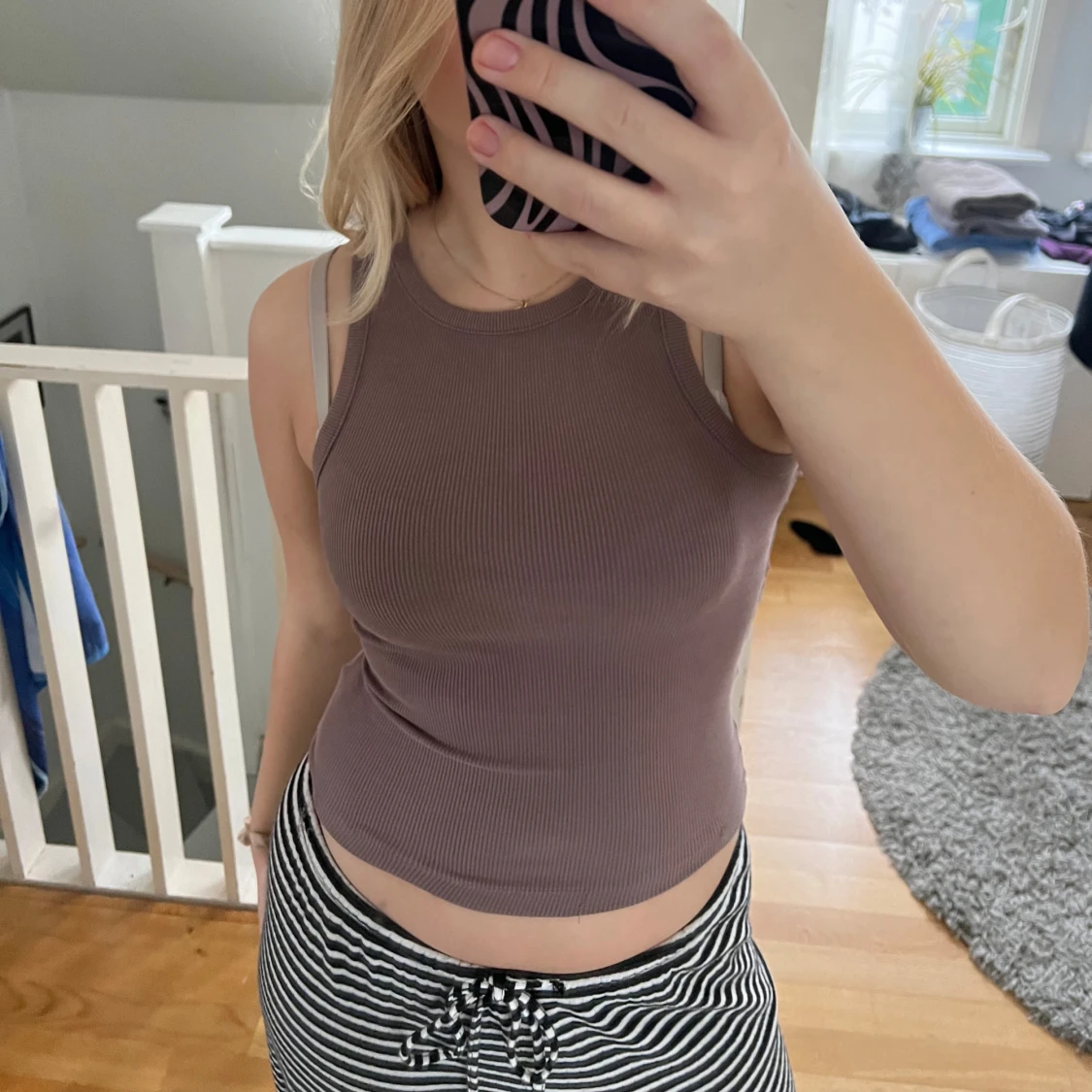 Brunt linne från Bikbok