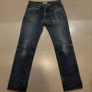 Acne Jeans strl W31 L34 - Säljer dessa snygga acne jeans, de är i bra skick och sitter riktigt bra
