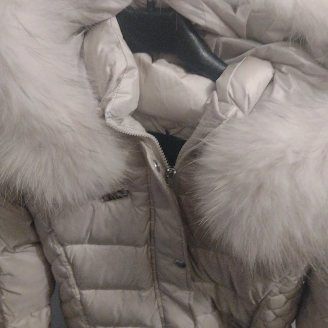 Snygg figursydd vinterjacka - 90