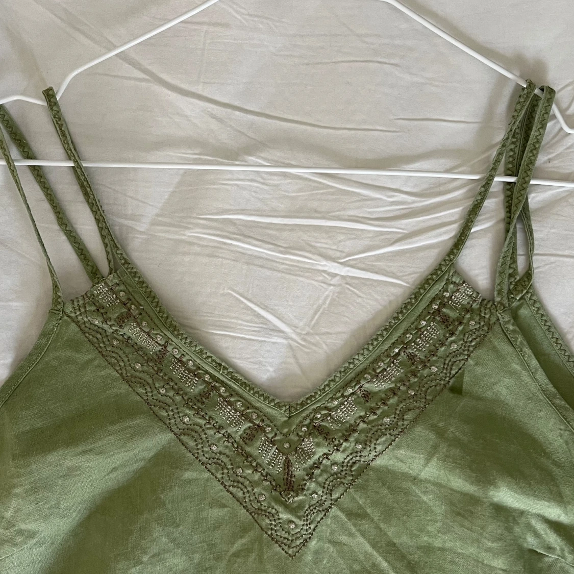 Figursydd topp med brodyr  - 90