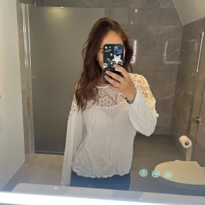 Fin topp - Fin långärmad topp från bonprix i storlek 36🥰