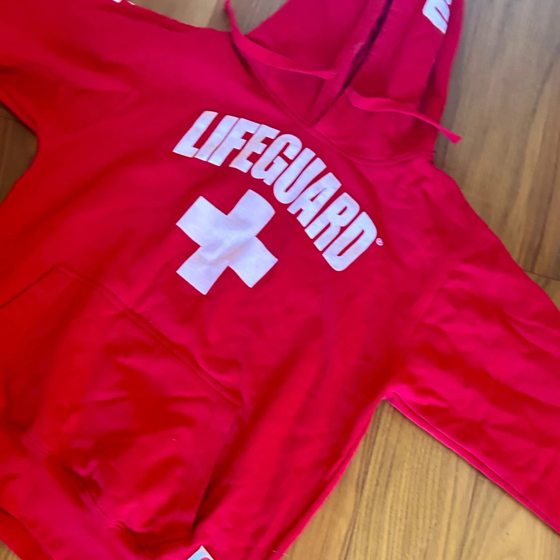 Lifegardhoudie! - 90