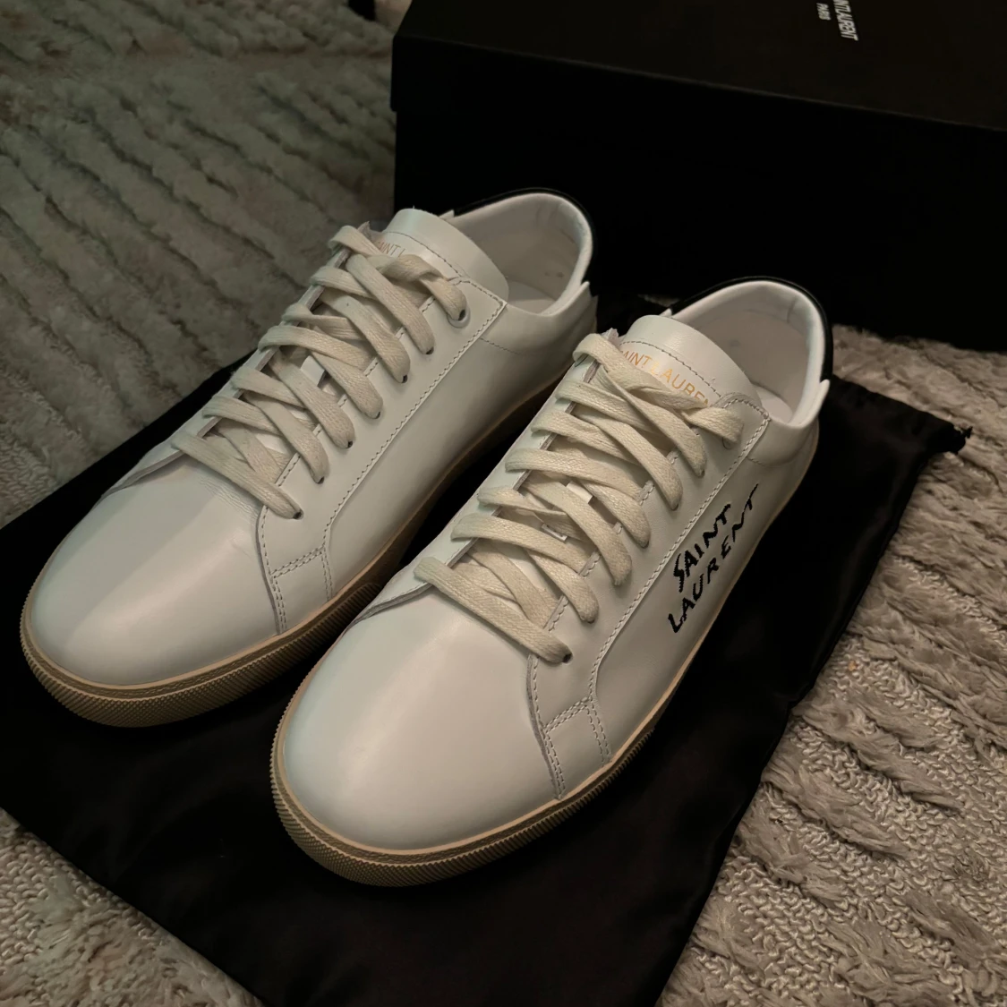 Saint laurent skor stl 43